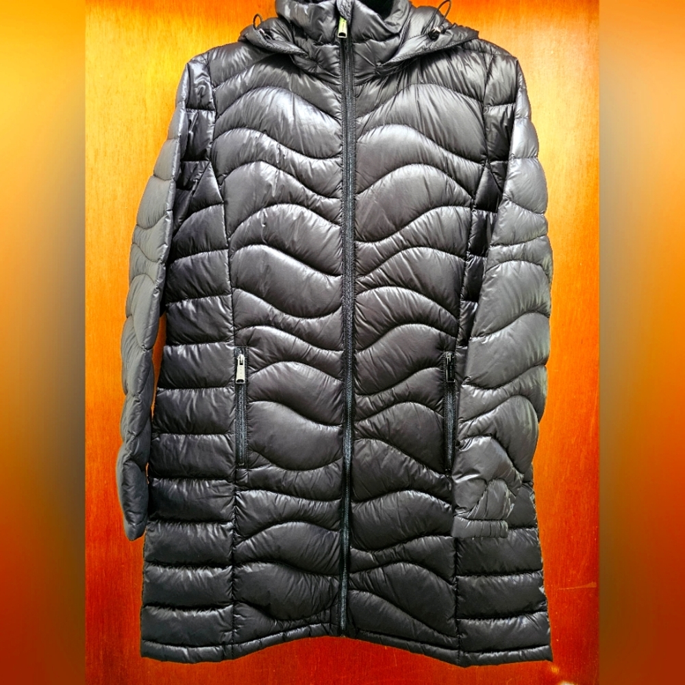 Andrew Marc Women's Premium Down Filled Packable Parka, Size: L